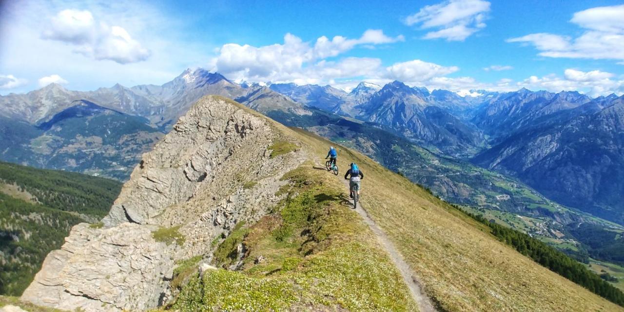 Maison Bionaz Ski & Sport Jovencan 外观 照片